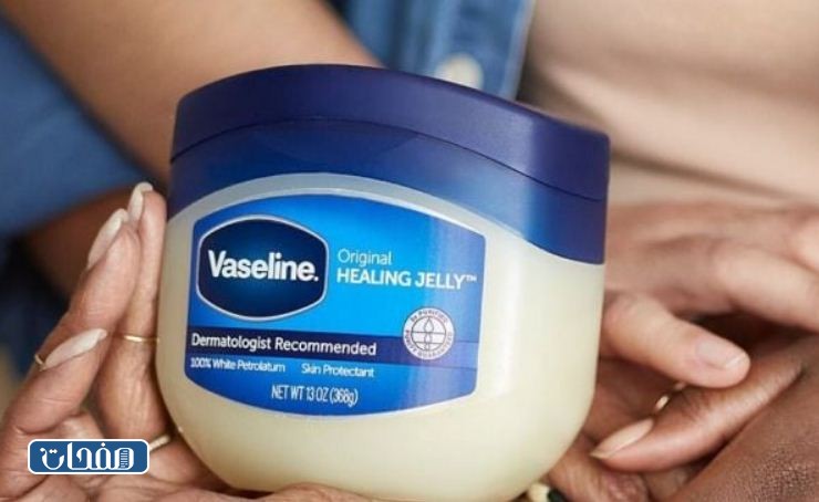 تجارب الفازلين لتكبير الثدي