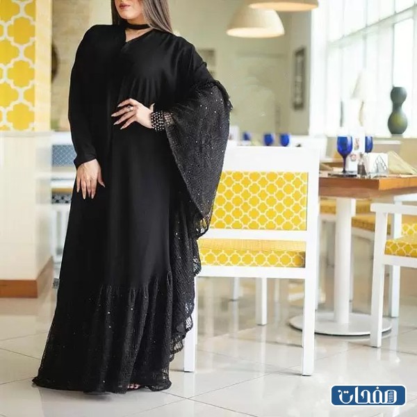 صور عبايات خليجية سوداء مطرزة