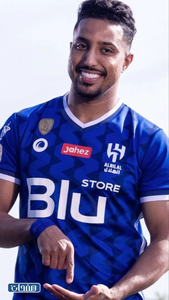 خلفيات سالم الدوسري يخلط