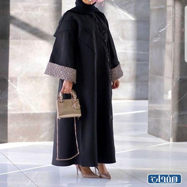 صور عبايات اماراتية عبايات خليجيه راقيه سوداء 2023
